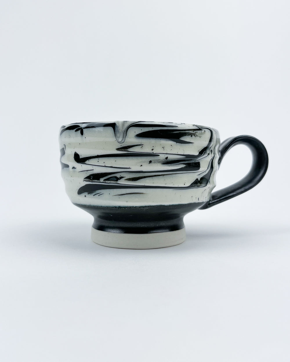 12oz Black and White Marbleware Mug