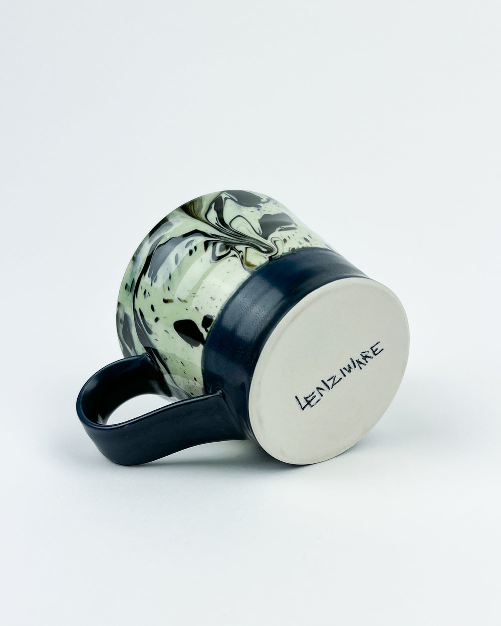 10oz Light Green Mug w Navy Handle